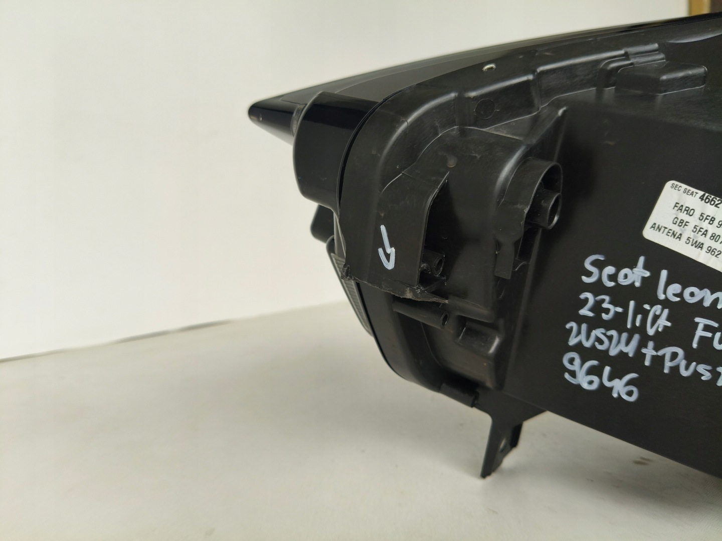 light right REFLEKTOR SEAT LEON IV 4 5FA 23- LIFT FULL LED