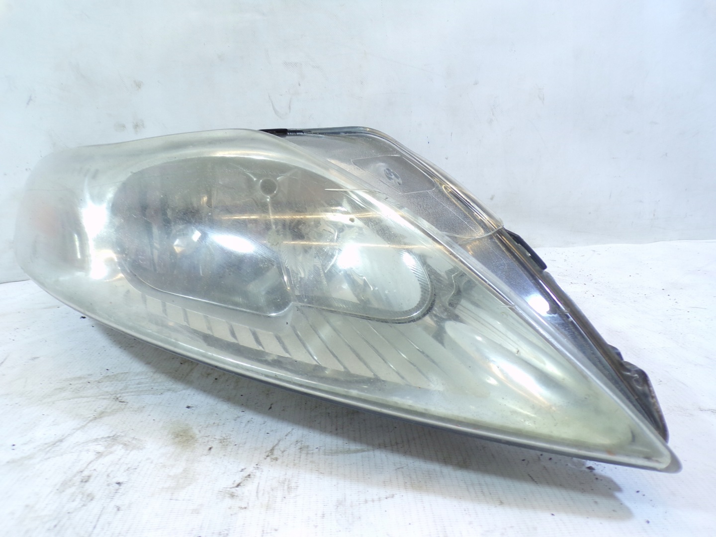 light front front right FORD MONDEO 4 IV OPIS (1) (K1)