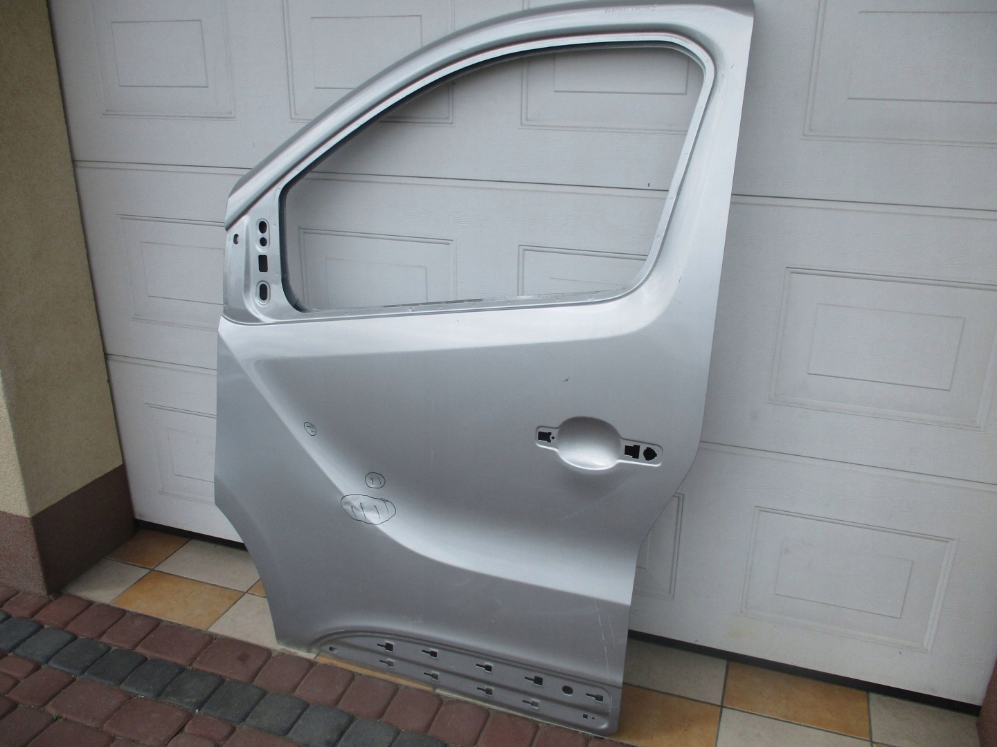 dveře předek přední levé RENAULT TRAFIC III
