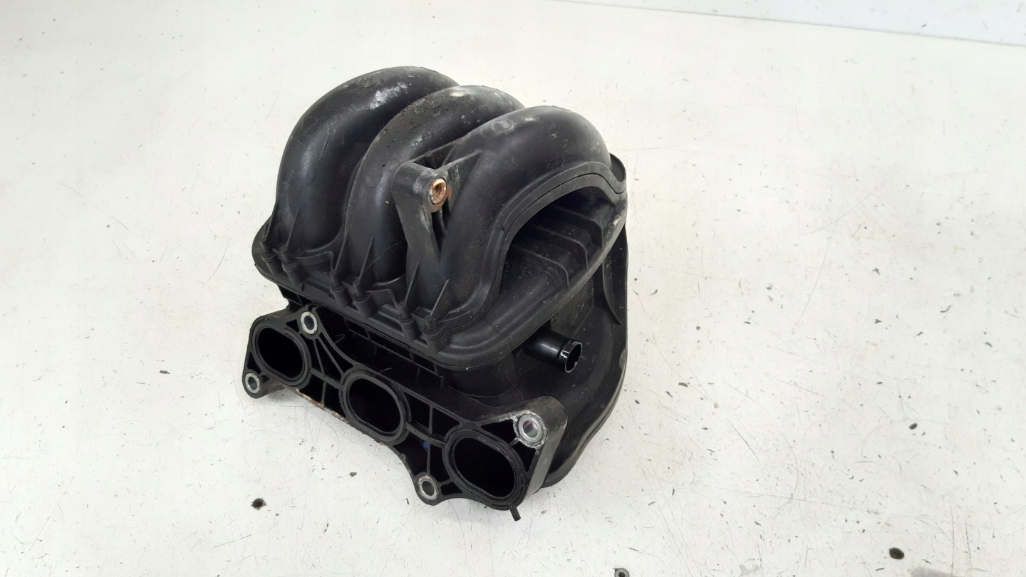 intake manifold 1,0i Citroen C1