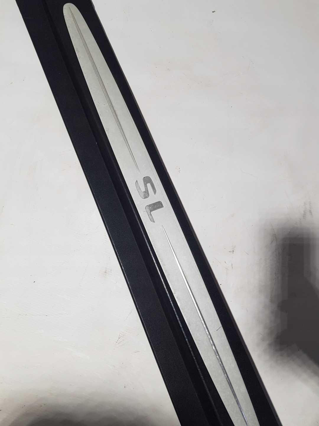 moulding threshold DEKOR right MERCEDES SL R230