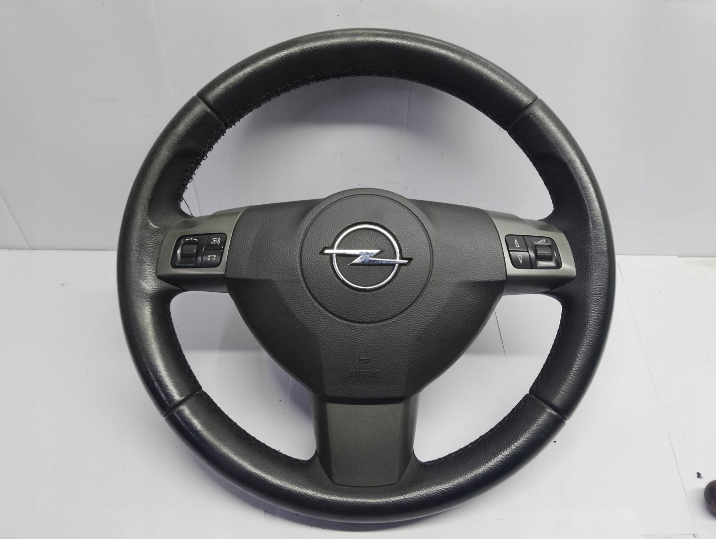 Opel Astra H 2006 Volant
