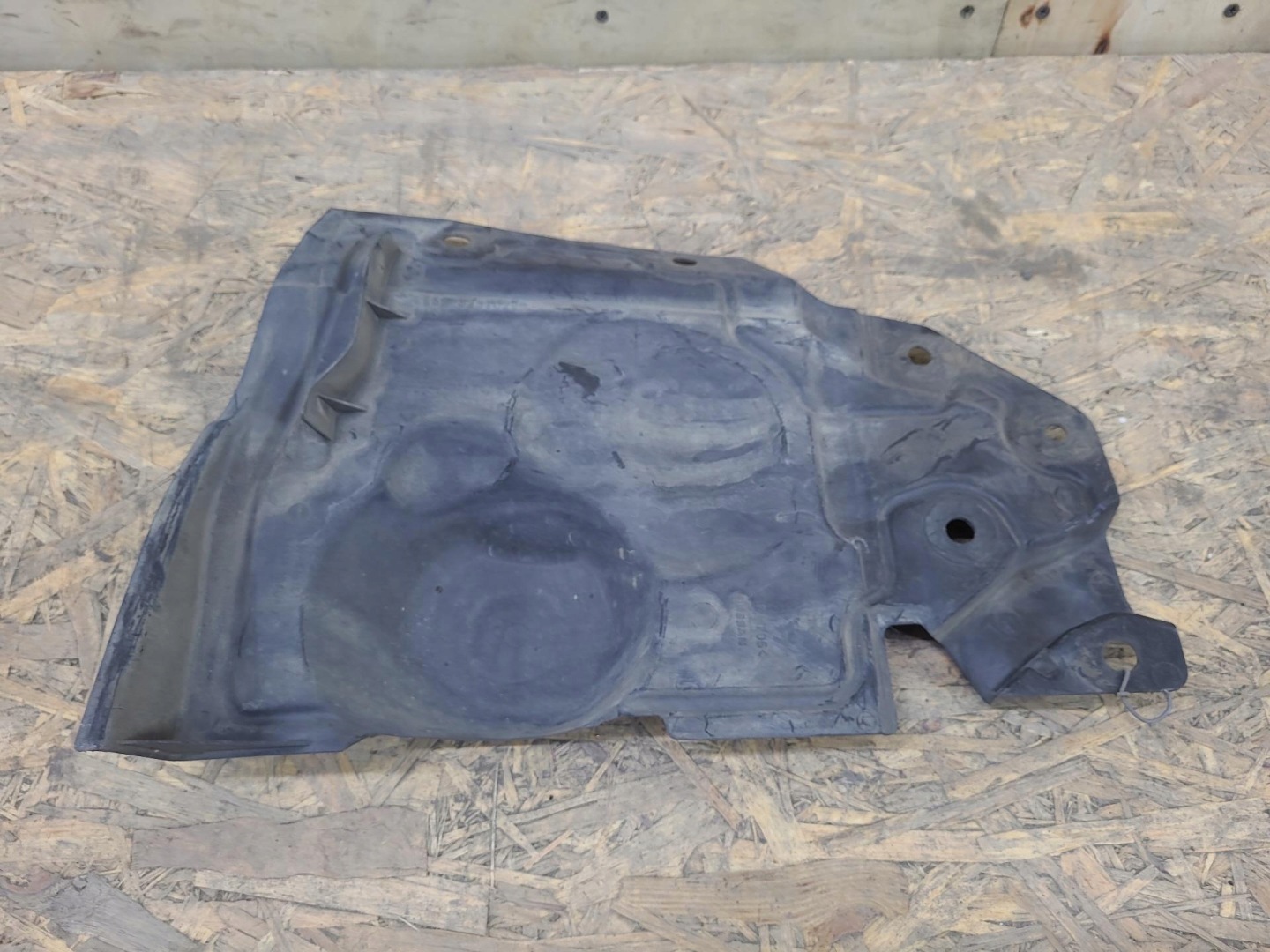 cover chassis right side Nissan X-Trail T32 2014 EE59-5251C200