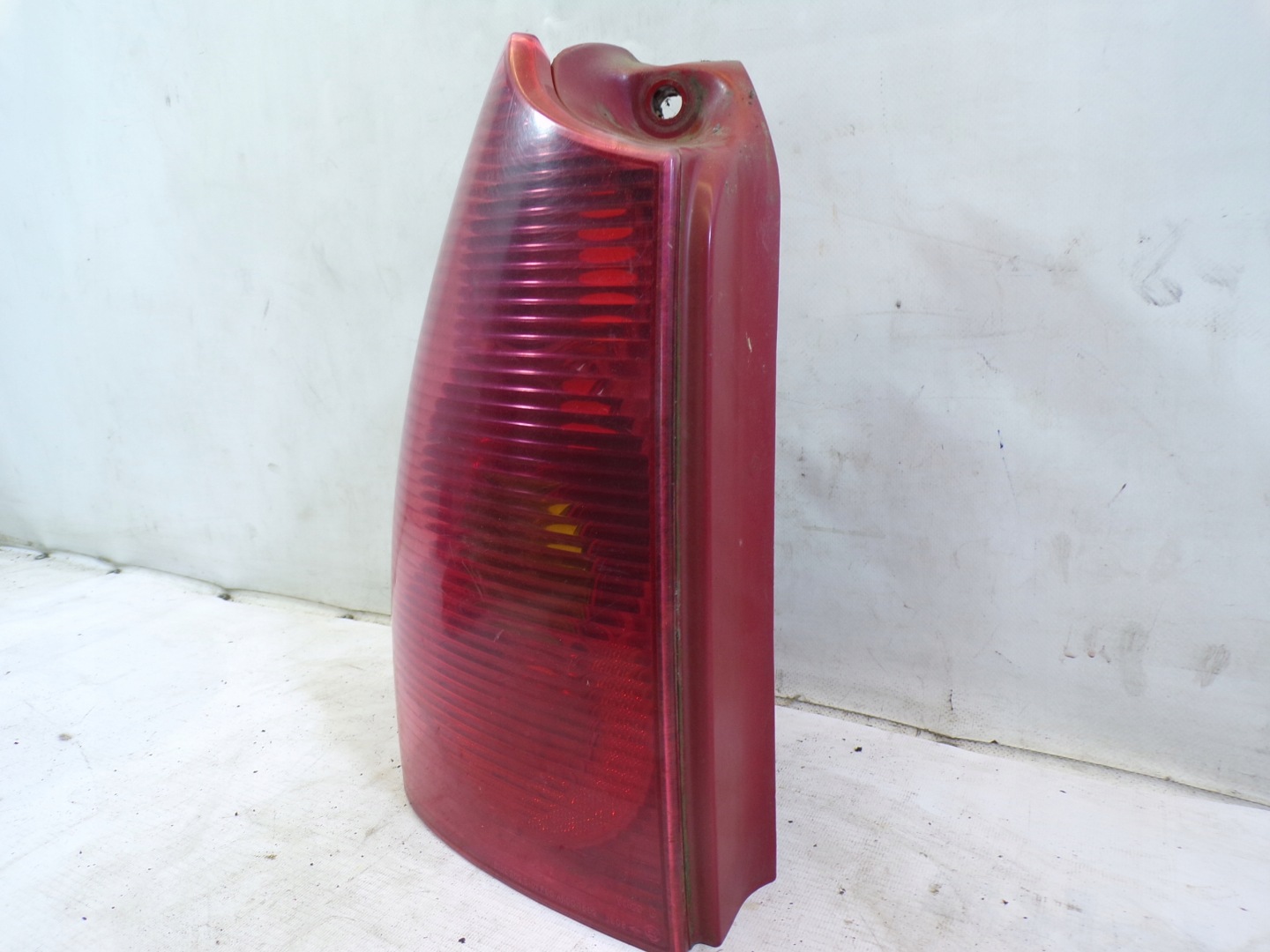light rear rear part left PEUGEOT 307 KOMBI (2) (K)