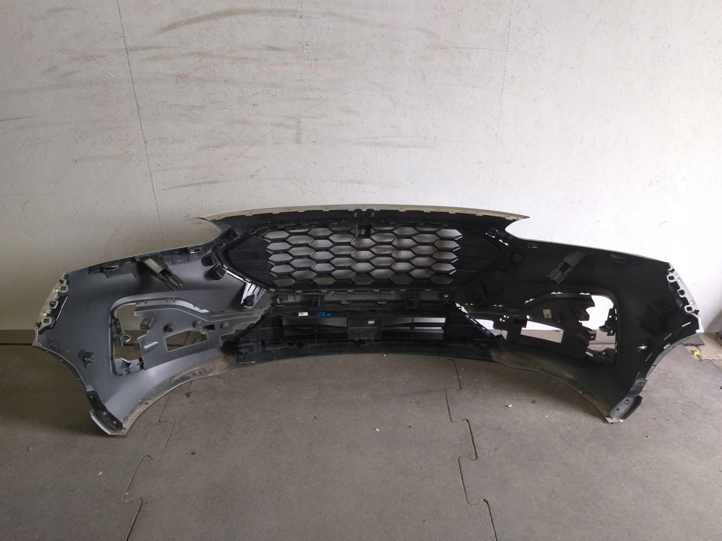bumper front FORD KUGA MK3 ST LINE