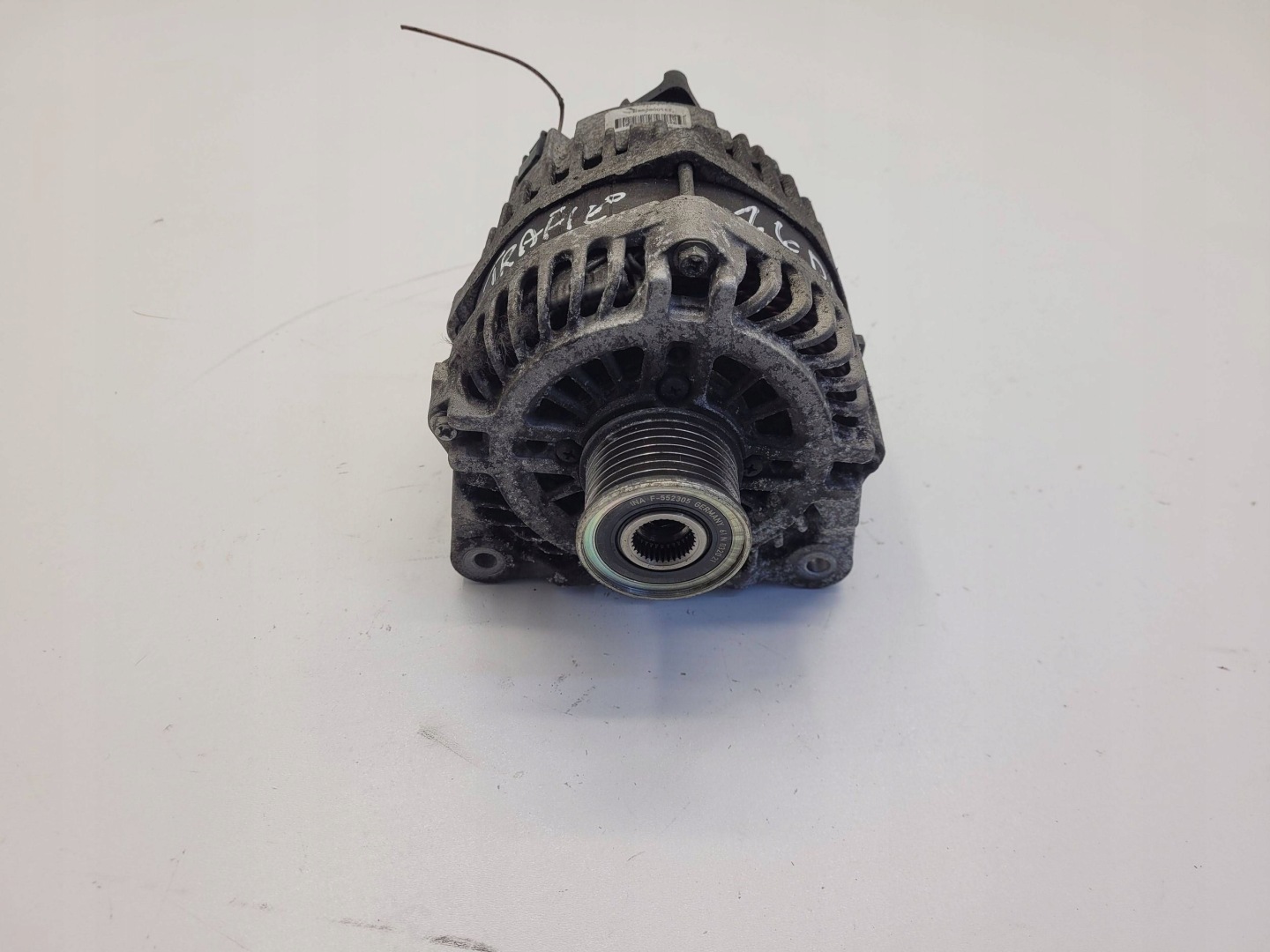 TRAFIC III VIVARO B 1.6 DCI ALTERNATOR 231009096R