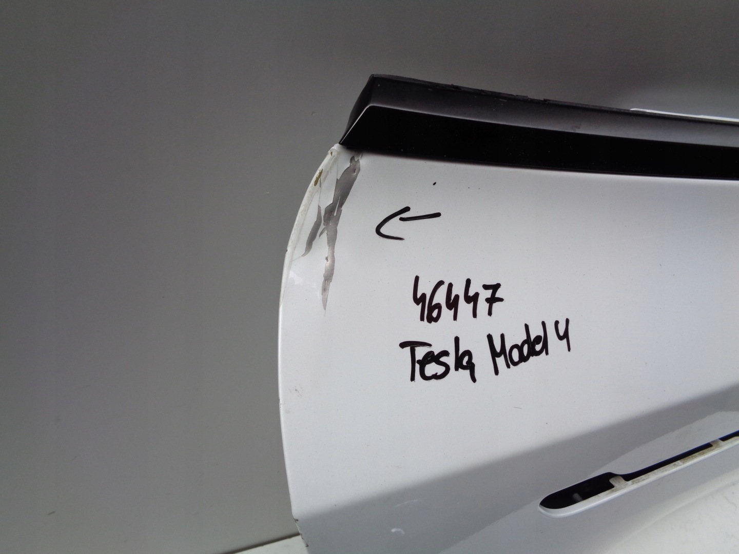 door right rear. TESLA MODEL Y NR 46447