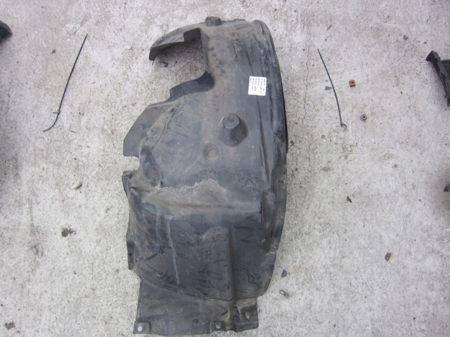 BMW E81 E87 Blende Abdeckung untere links rechts Radschale