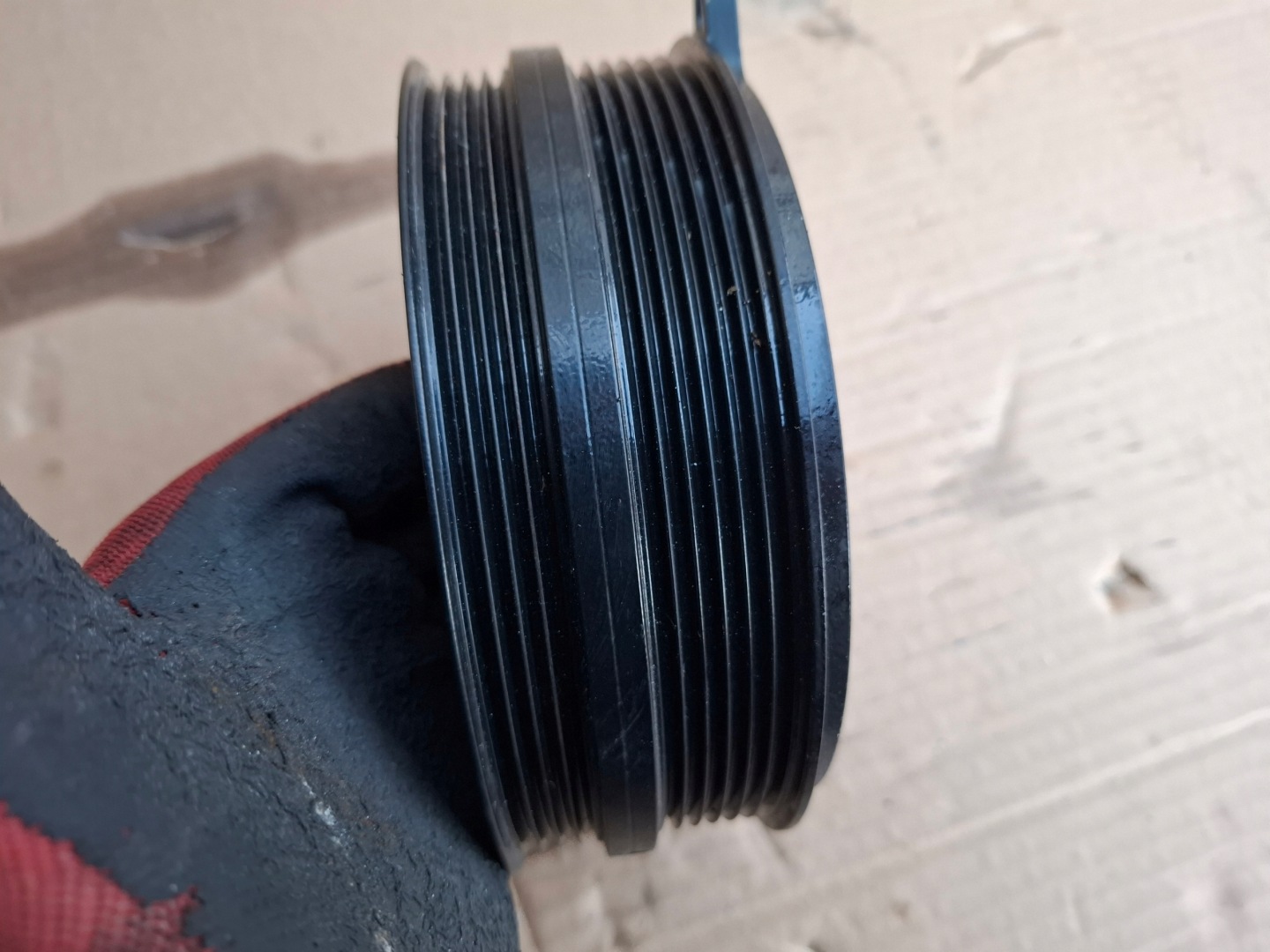 AUDI RS6 4K C8 4.0 TFSI 23r pulley 0P2105251B