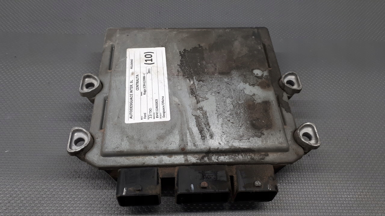 control unit of the engine FORD FIESTA 7S61-12A650-EA