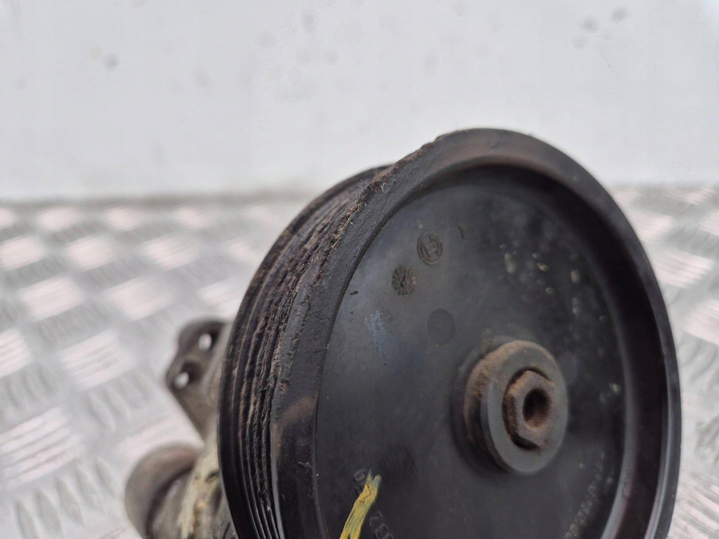 Mercedes S500 W221 servo pump 0064664401