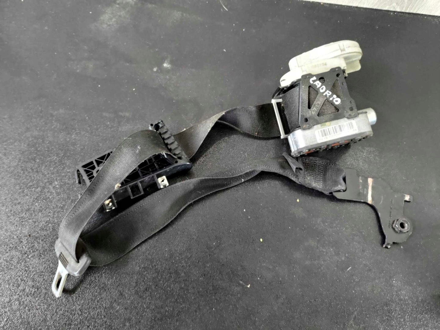 napínací pás pravý spolujezdce EU SAAB 9-3 II 93 Cabrio
