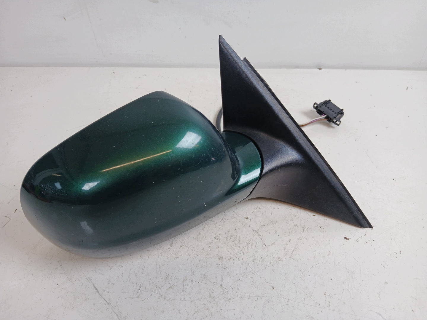 VW PASSAT B5 Spiegel rechts 5 PIN grüne