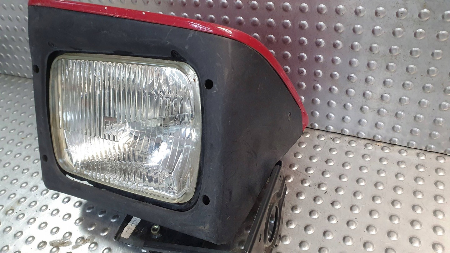 light front left VOLVO 480 86