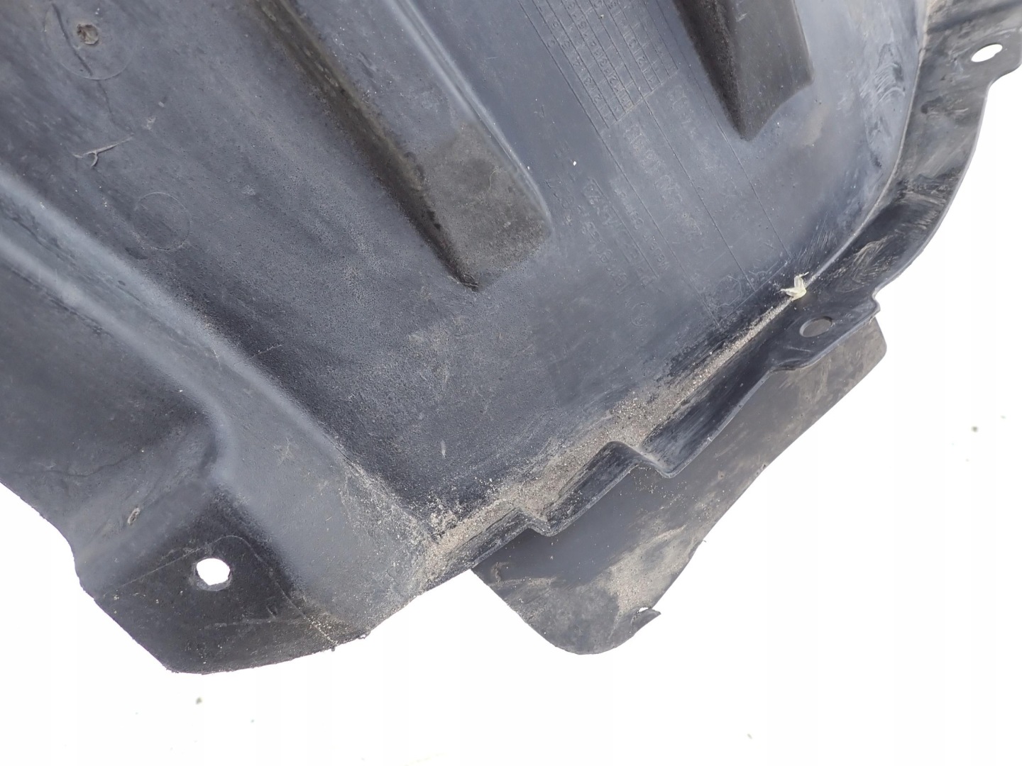 MERCEDES E-KLASA W238 COUPE mudguard right front front
