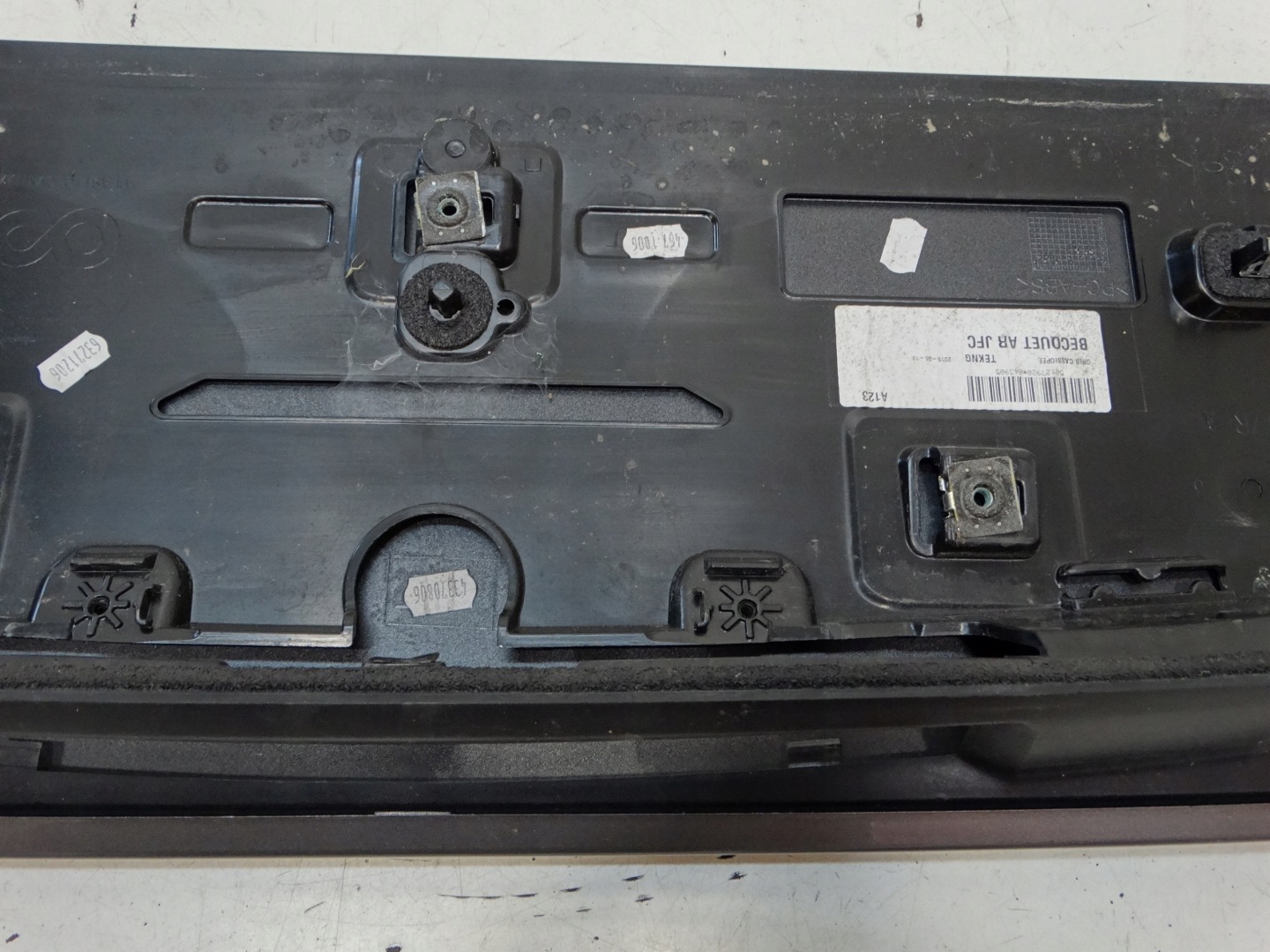 spoiler bonnet boot rear part RENAULT ESPACE V 960304017R A