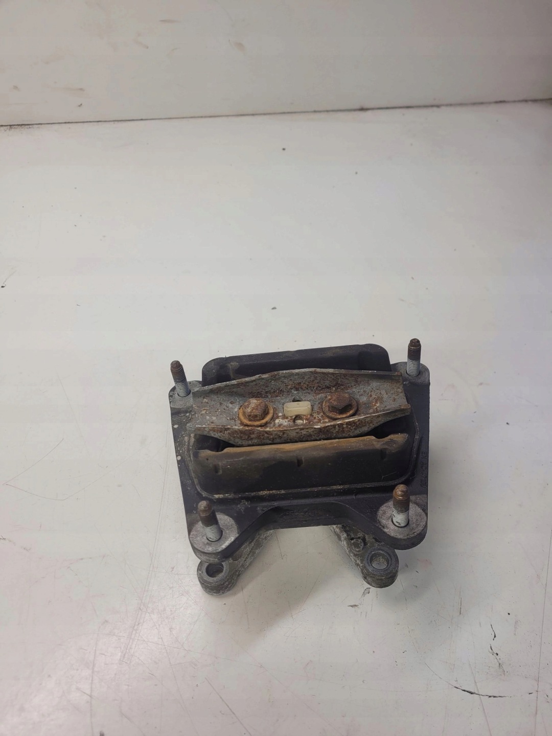 holder gearbox mounting AUDI A6 C6 4F0399115AL