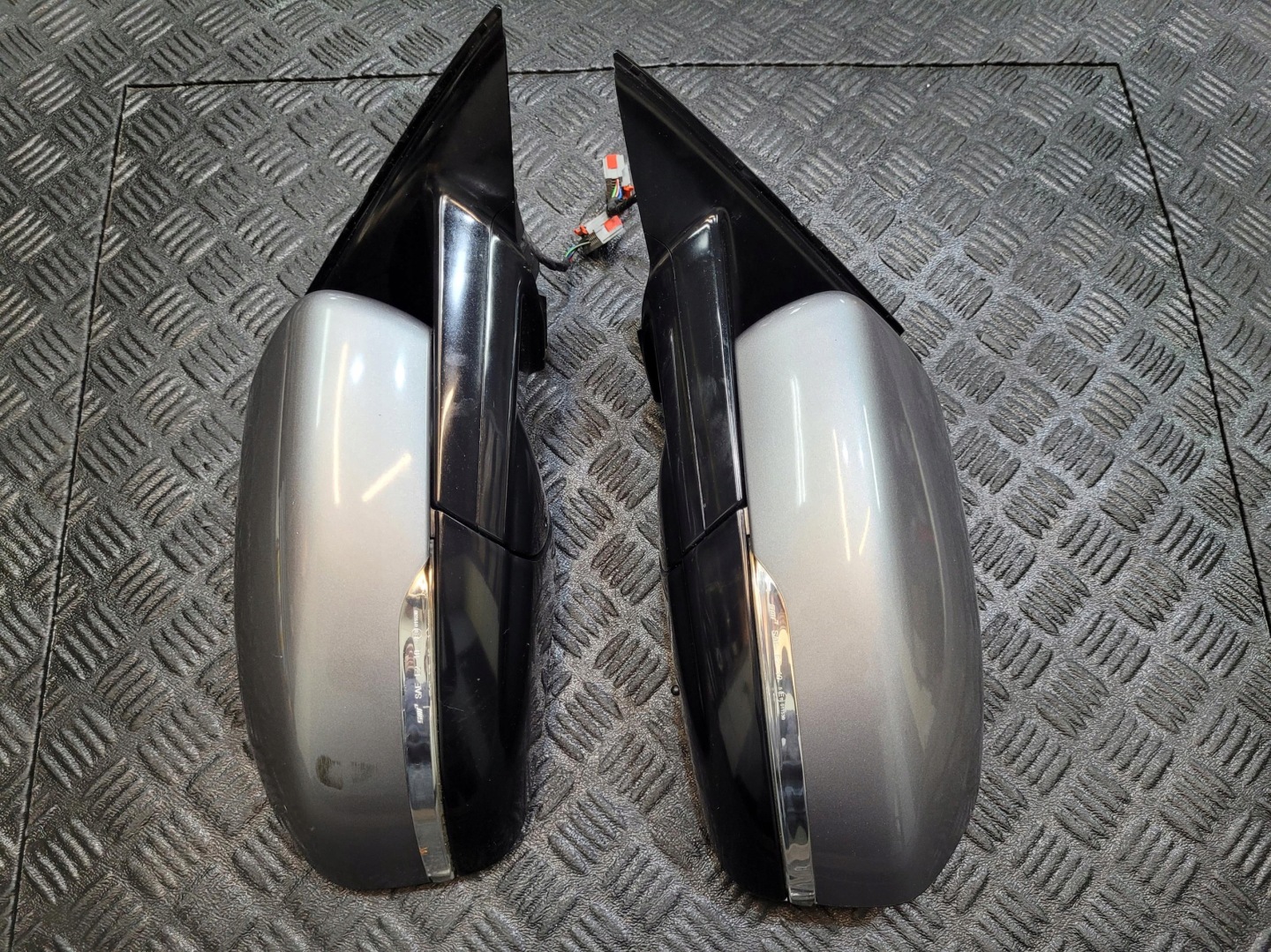 mirror right 6PIN RANGE ROVER EVOQUE L538 949 ORKNEY GREY