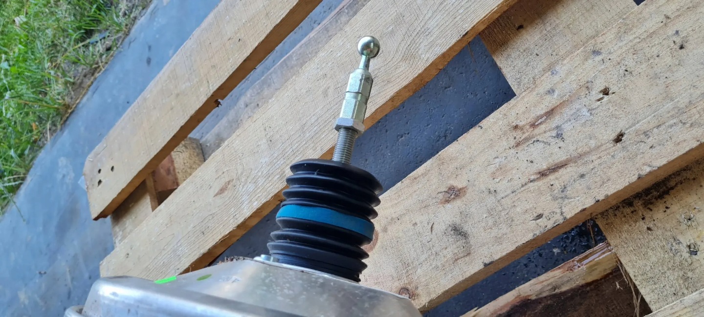 Q7 4M II SERVO SERVOFRENO 4M0612103A