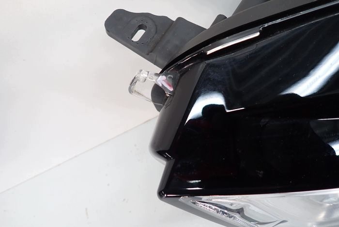 FORD ECOSPORT LIFT 17- reflektor left light left MN15-13E015-EB