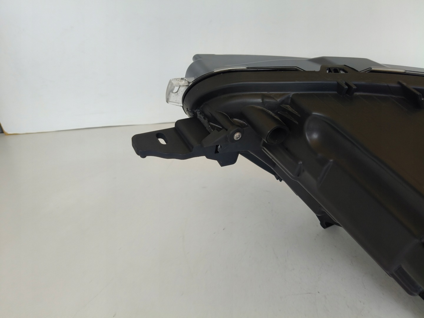 Licht rechts REFLEKTOR FORD ECOSPORT 17- LIFT