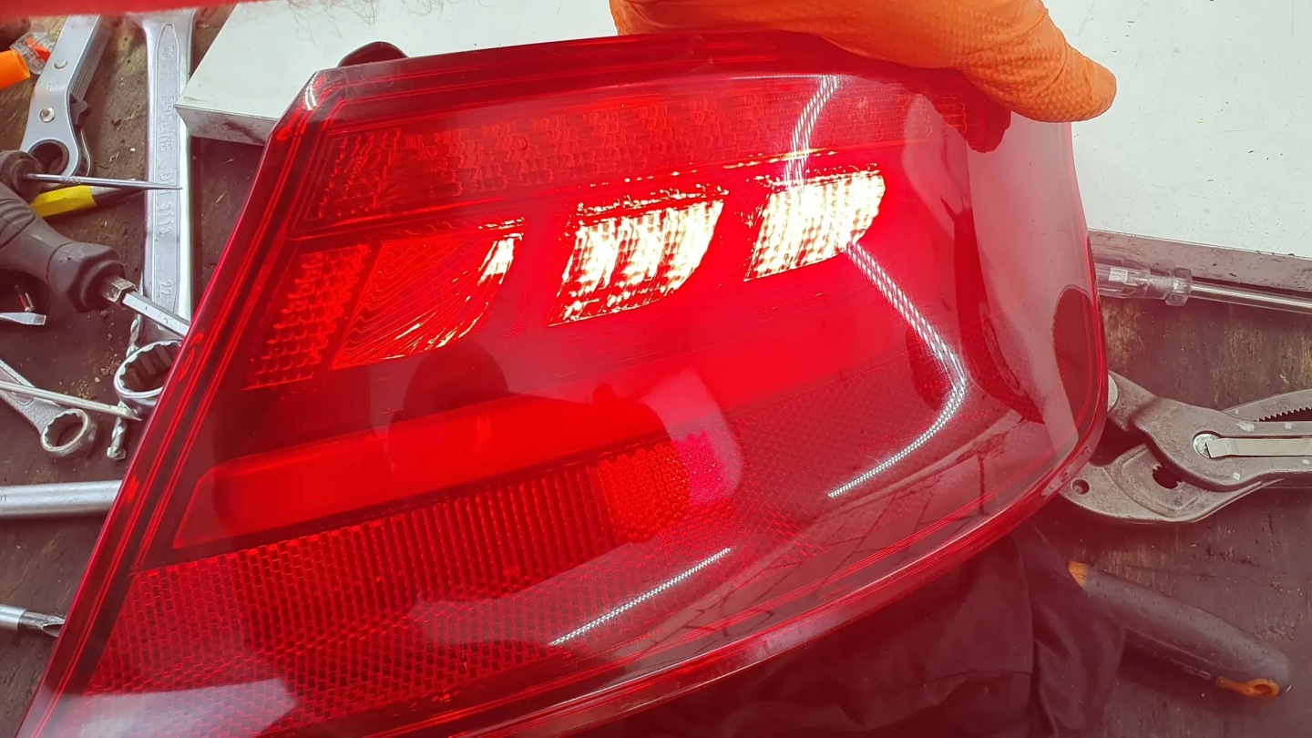Audi A3 S3 8V4 Sportback 12-16 LED right light rear rear part