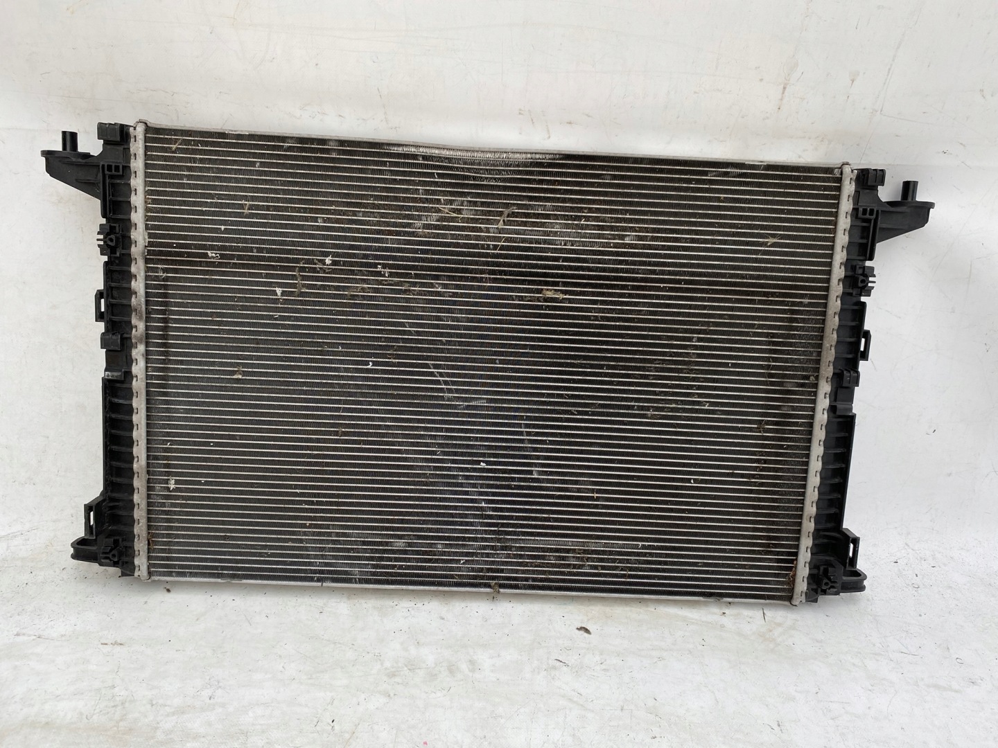 AUDI A4 A5 8W water cooler 8W0121251AK
