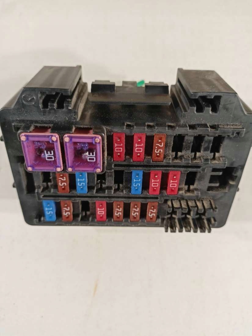 Module fusibles Mazda CX-9 1 r2009