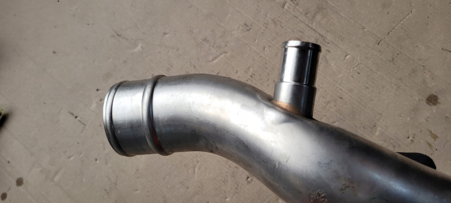 S7 4G A7 suction pipe air left 4.0 TFSI 079129571P S6 A6 C7