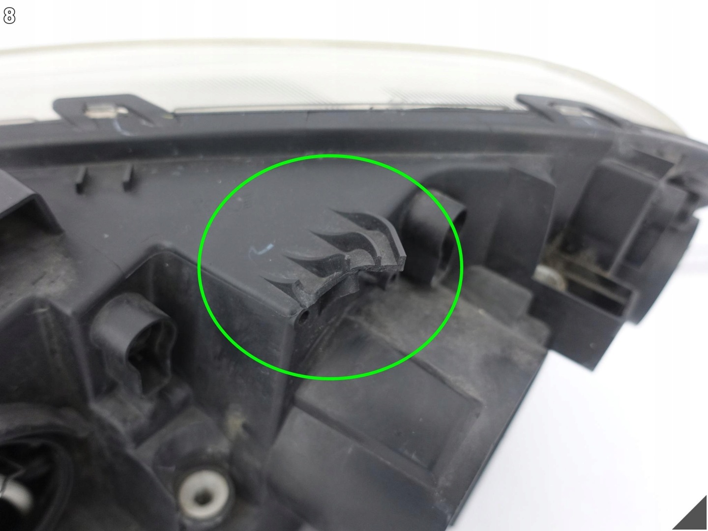 SUZUKI KIZASHI 09-14 light HEADLIGHT right front EUROPA