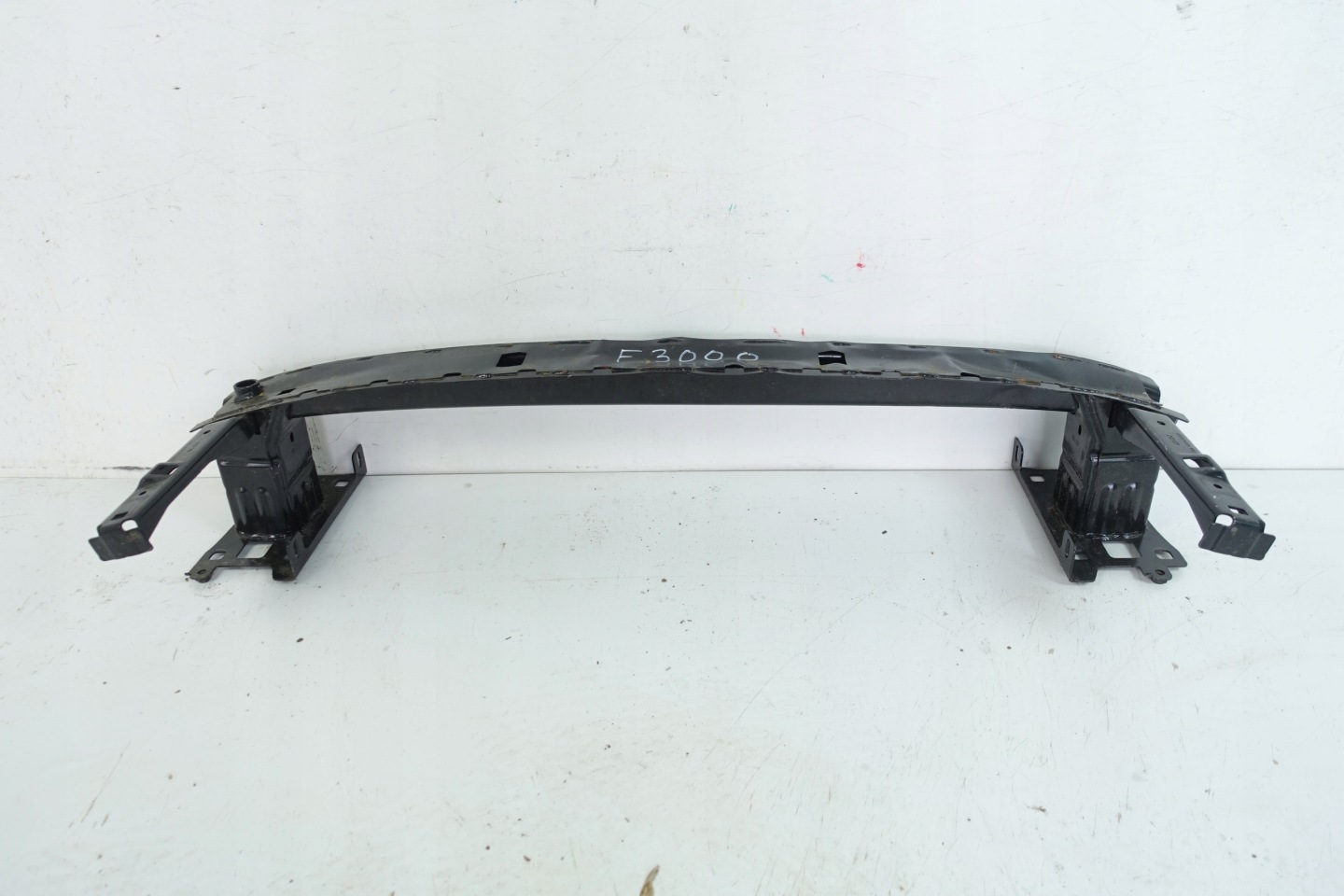 SKODA SCALA 654 2019- sider pillar of a bumper front 654807111B