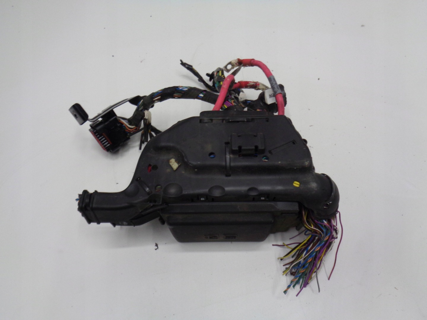 JAGUAR XE X760 2.0 D MODULE FUSIBLES