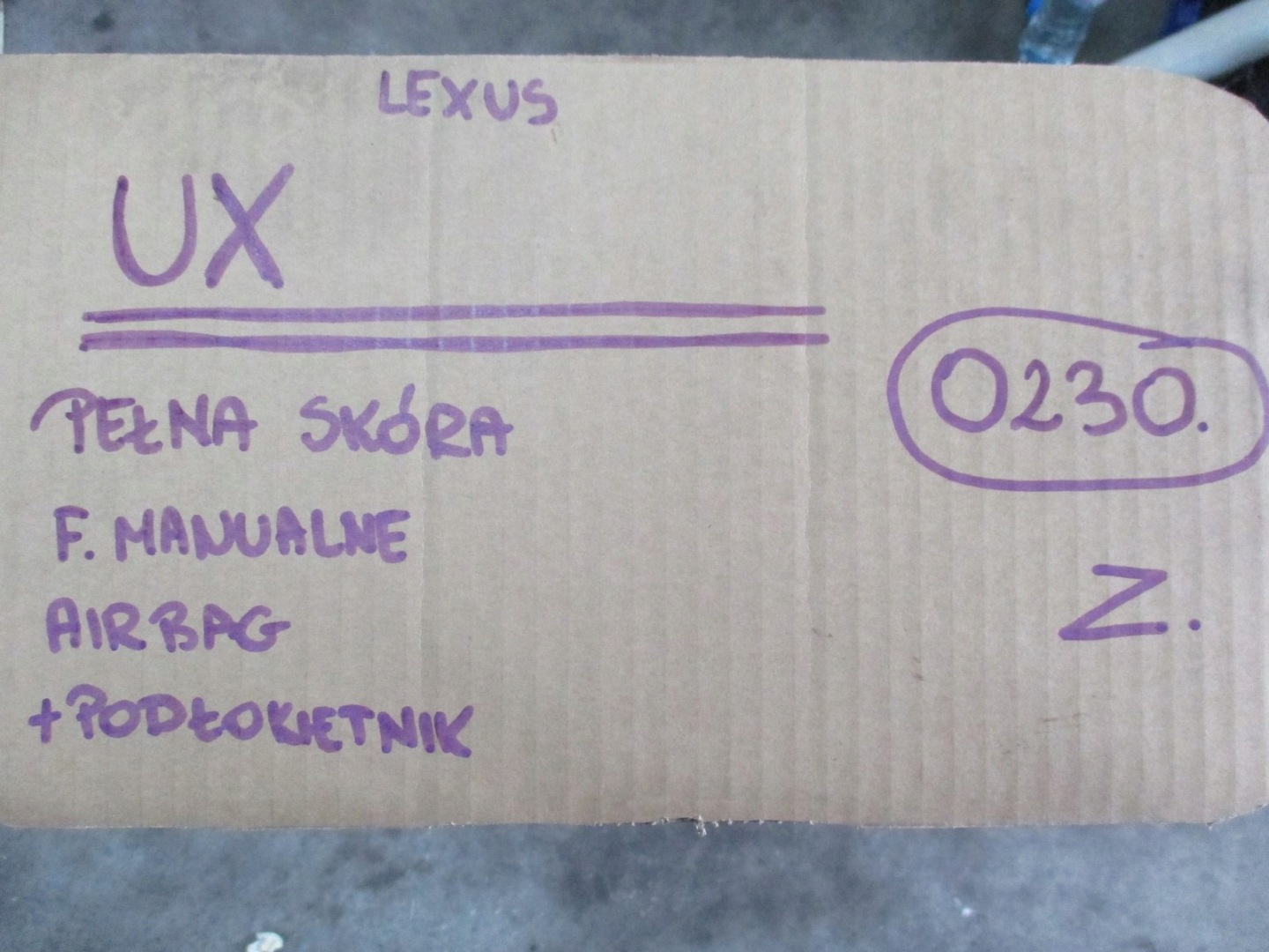 verkleidung Leder Sitze LEXUS UX