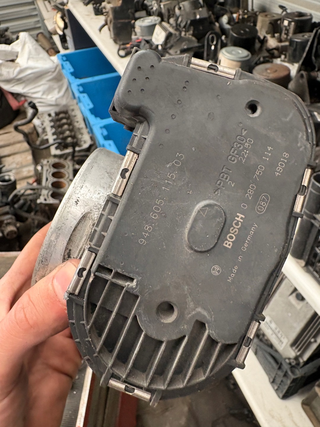 Valvola a farfalla PORSCHE CAYENNE PANAMERA 948605115
