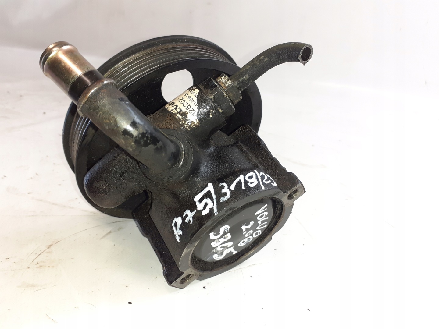 servo pump VOLVO V40 2.0B