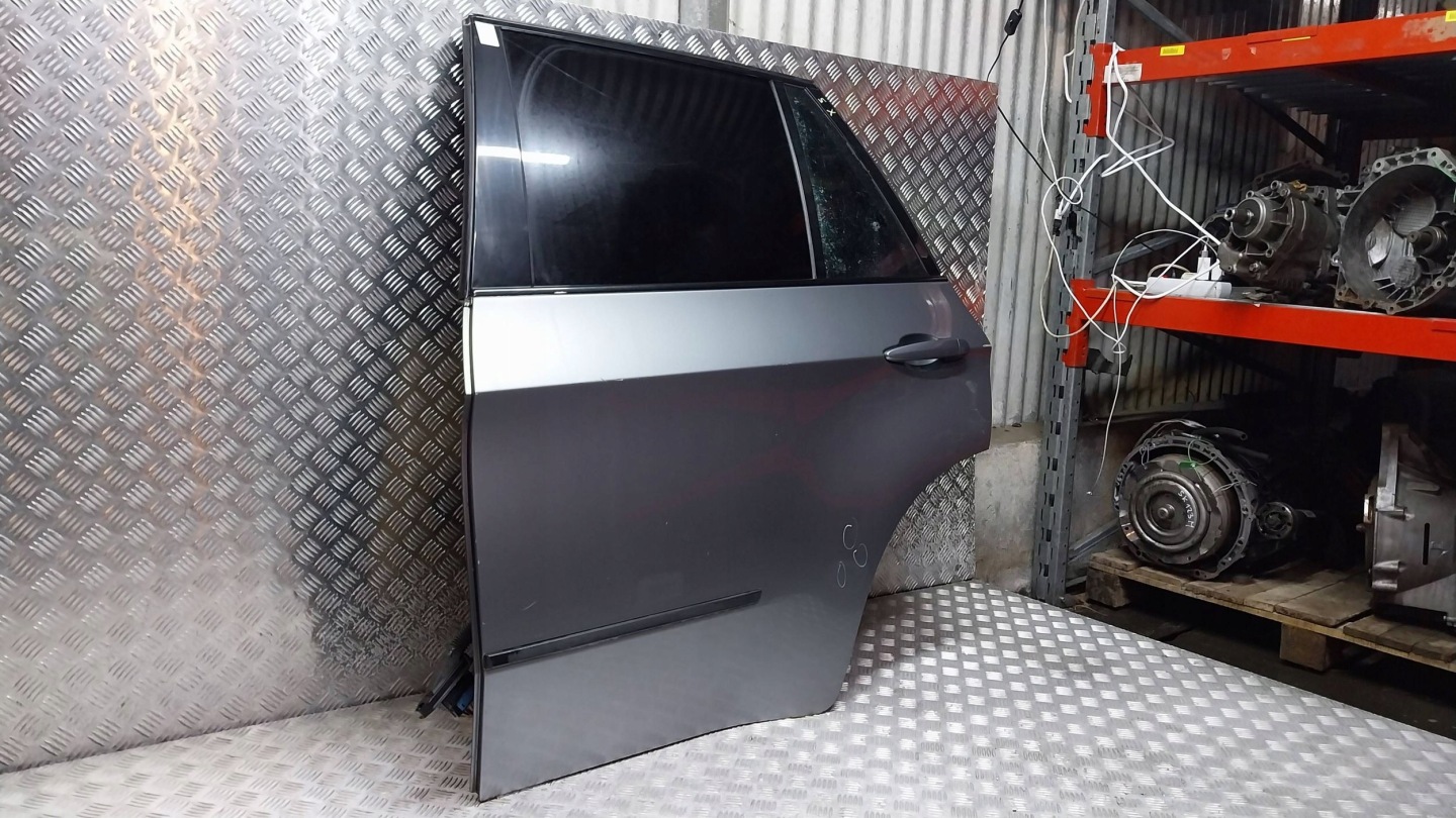 door rear part left BMW X5 E70 06