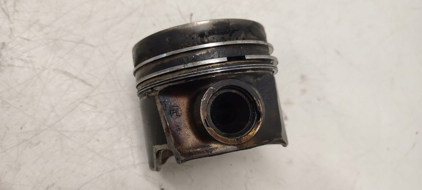 piston VW Crafter II 7C0 DAV