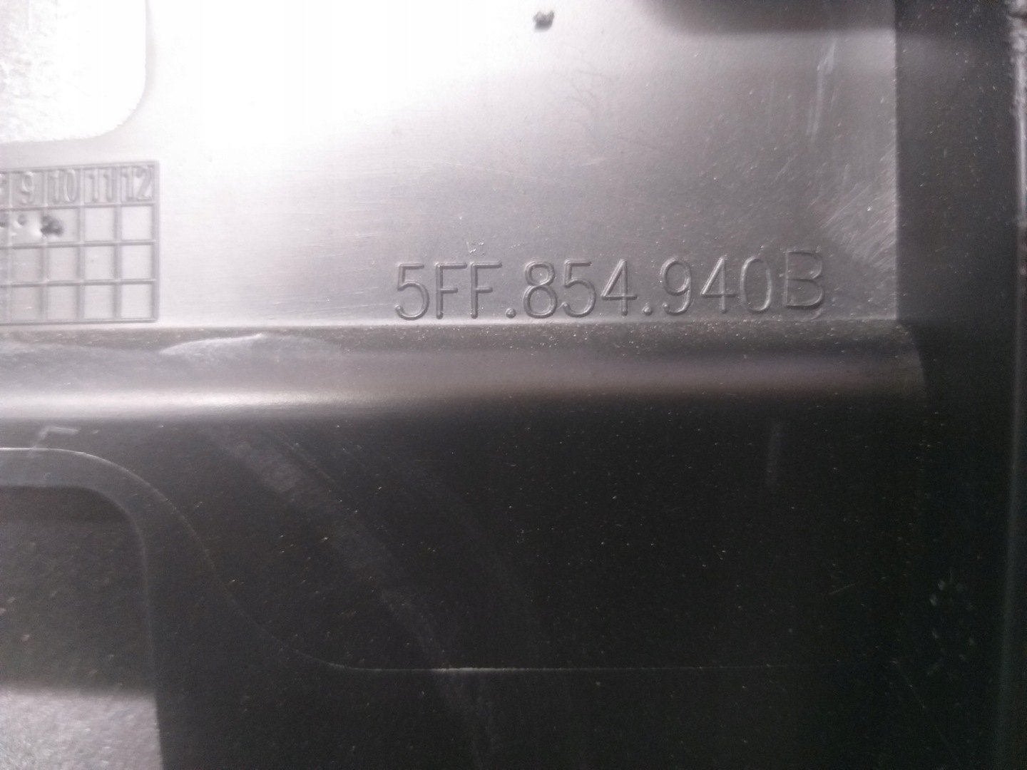 door moulding right front CUPRA FORMENTOR 5FF854940B