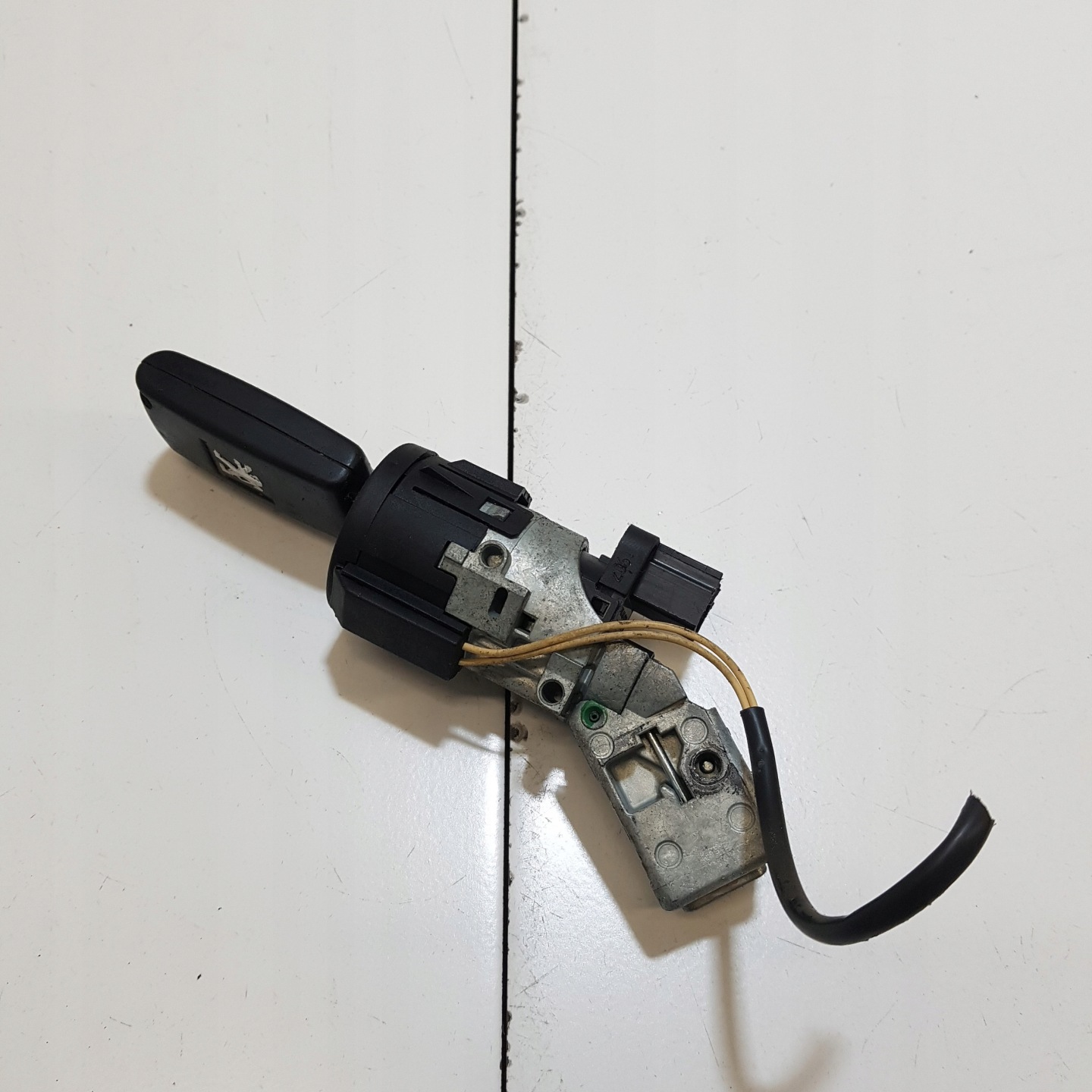 ignition Z KLUCZYKIEM PEUGEOT 407 N0502455