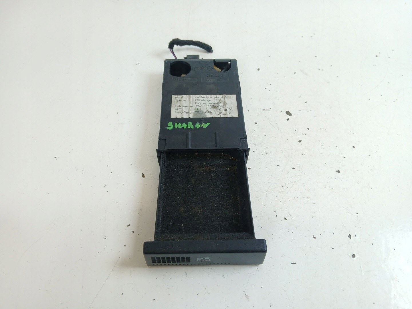 VW SHARAN and LIFT passenger compartment for KARTE MONETY 7M3857921