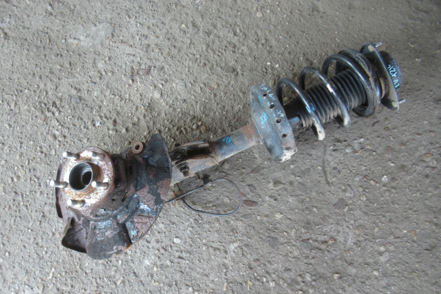 SUBARU XV 2.0D McPherson right front 20310FJ080