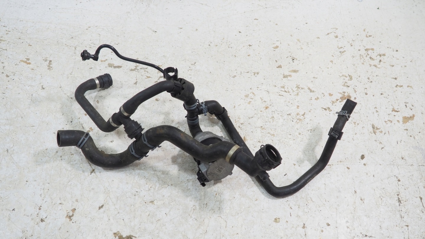 VW Audi vízpumpa przewody 4H0965567A