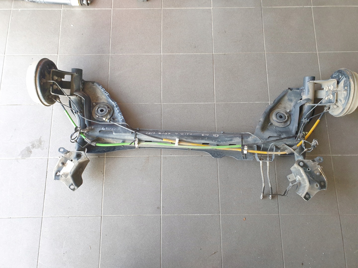 rear sider axis sususpension RENAULT CLIO 4 IV 2016- 5D HB