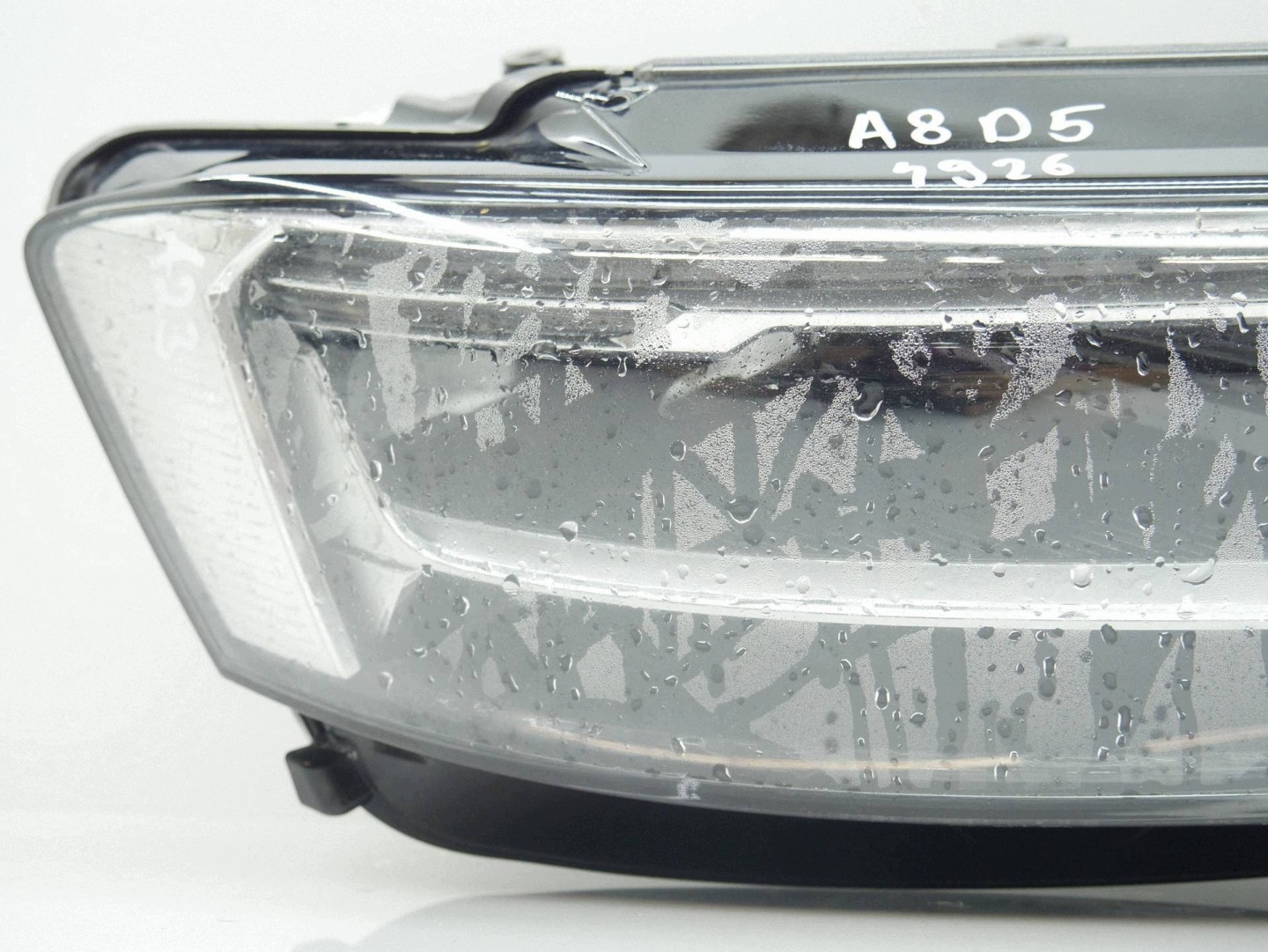 light right front front AUDI A8 D5 4N0941774A 18R STAN as for ZDJECIACH