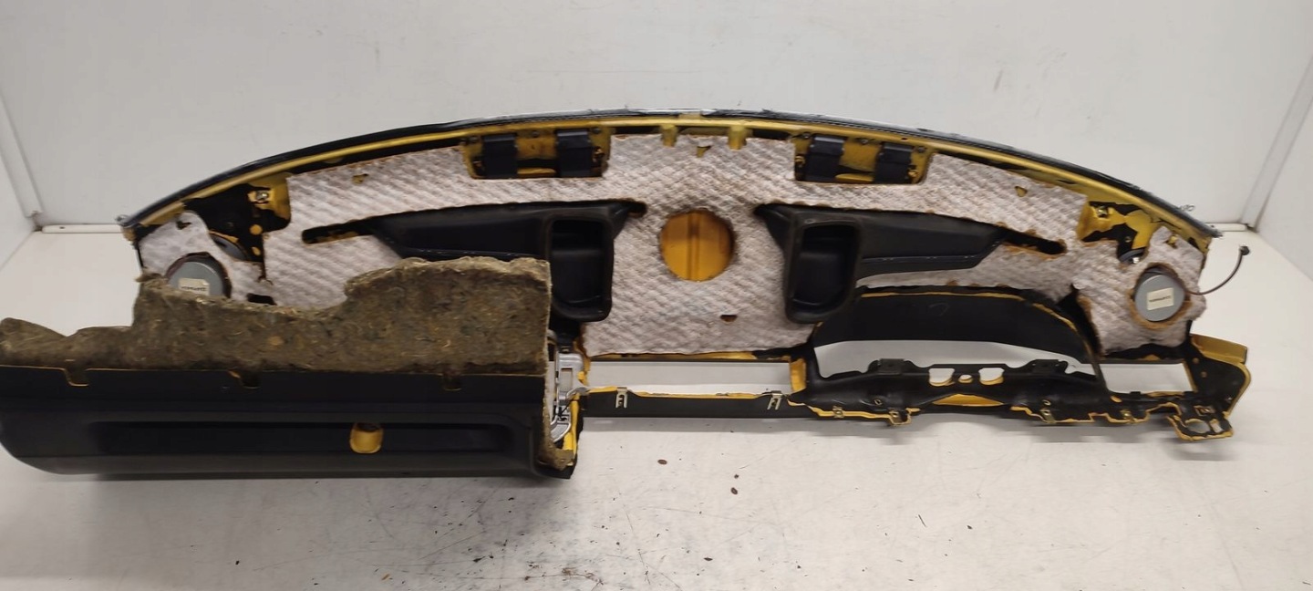 dashboard console Mercedes W124 2,2b