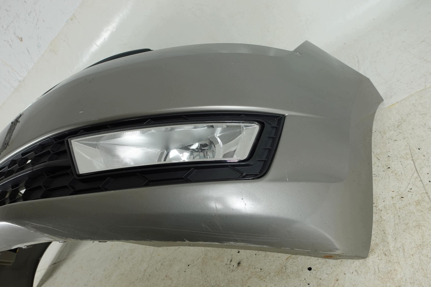 bumper front front grille SKODA RAPID 12-17 2012-2017 fog light 5JA807221