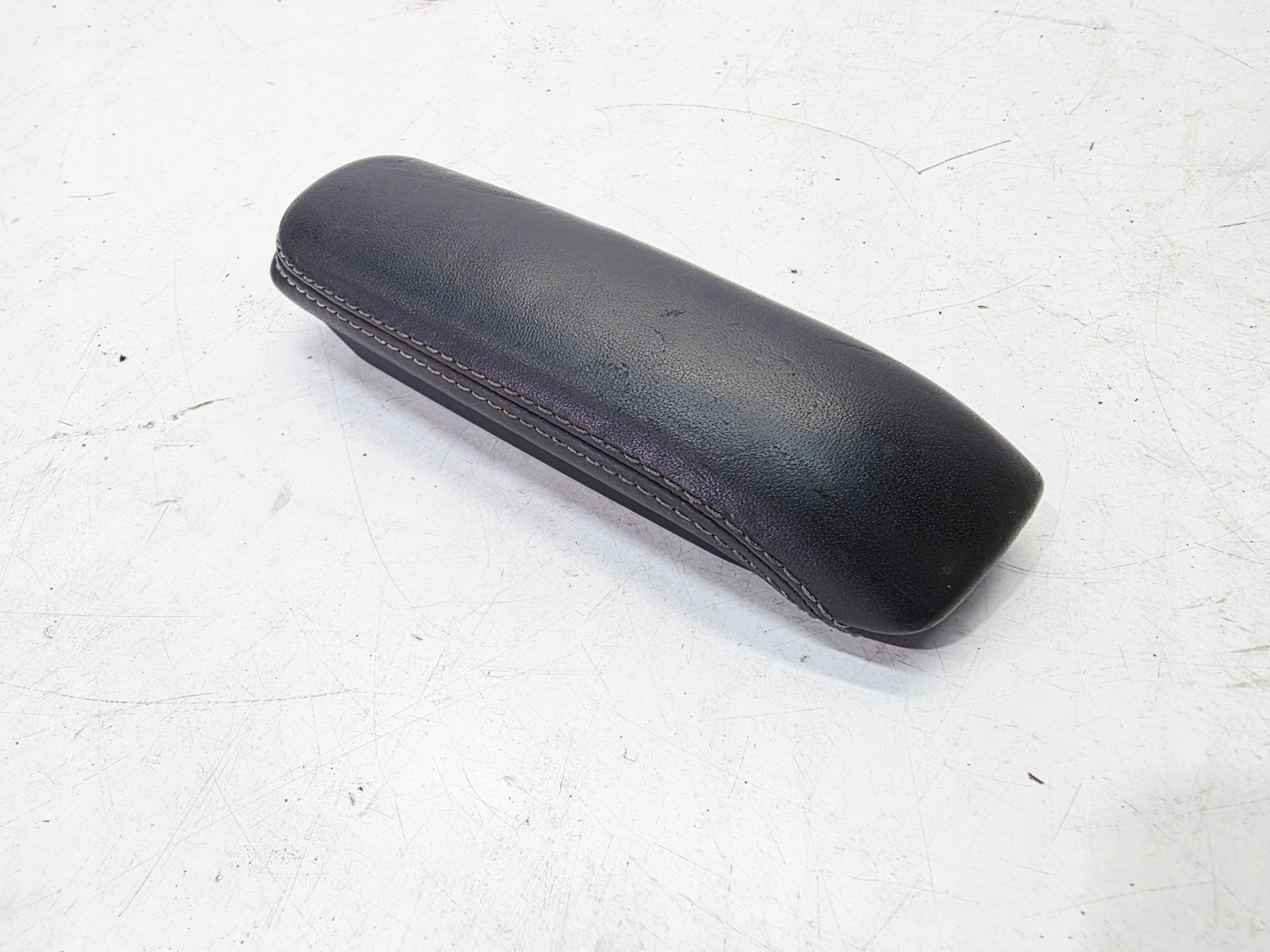 armrest front leather AUDI TT 8J 8J0864209 8J0864339