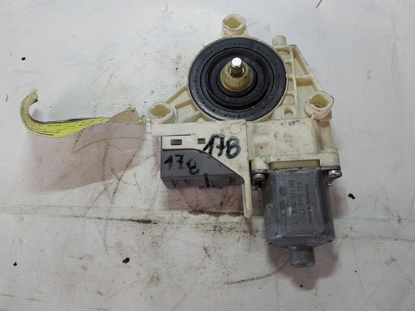 engine lifting windows PEUGEOT 407 9646695680 left rear part