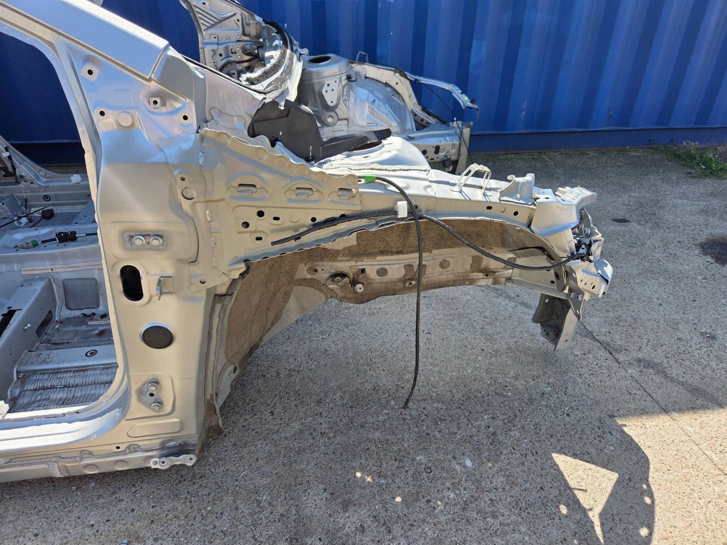 Toyota Corolla E21 Kombi quarter front right