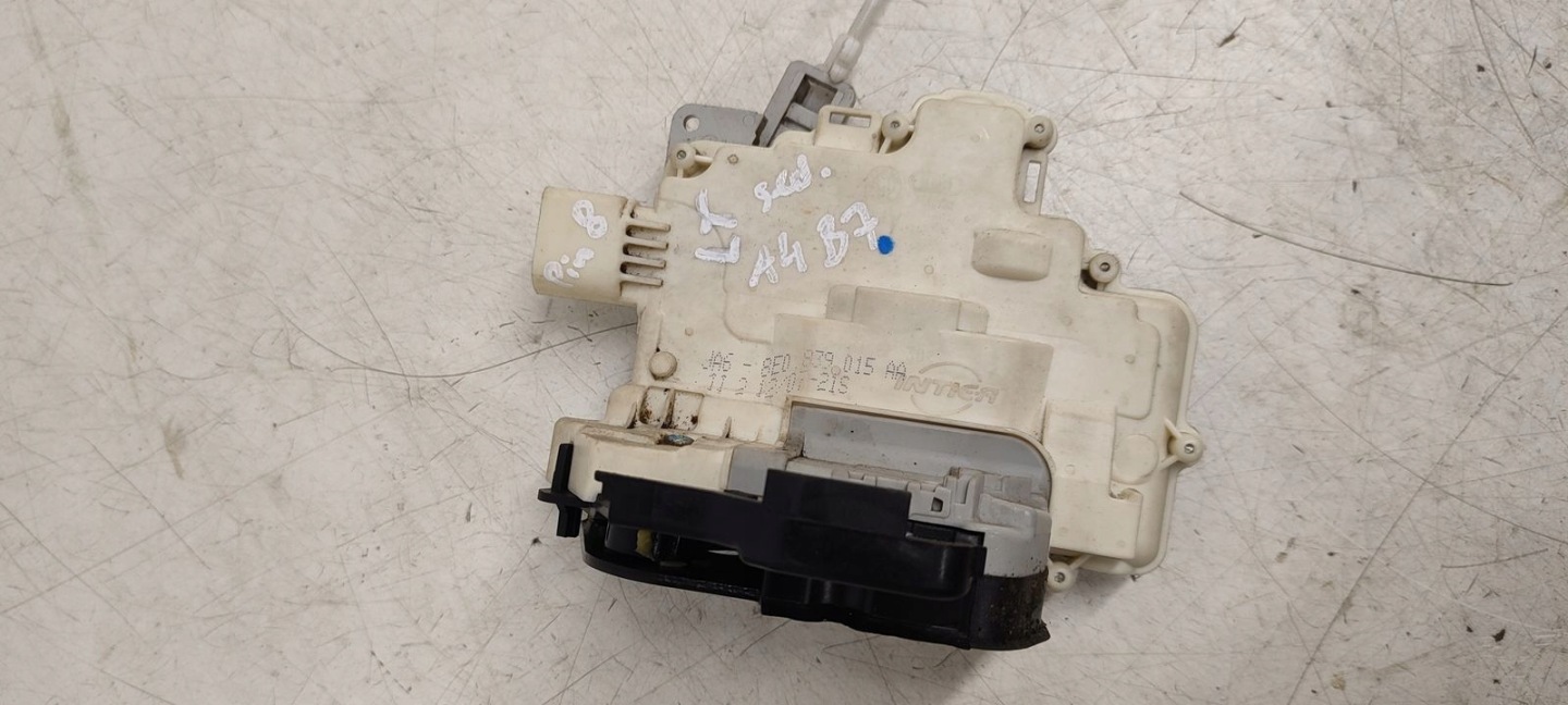lock door rear part rear left Audi A4 B7 1,8TB